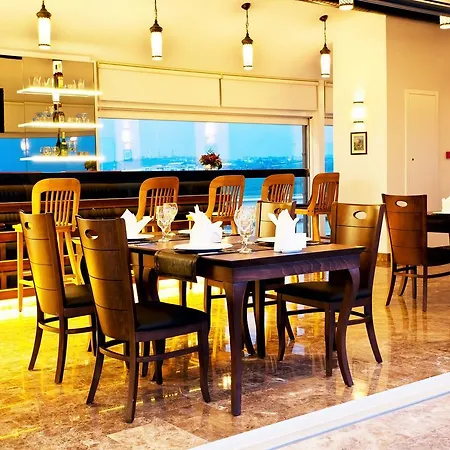 Hotel Bayramoglu 4*